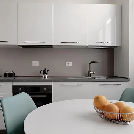 La Torre - By Myhomeincomo Apartmán Como